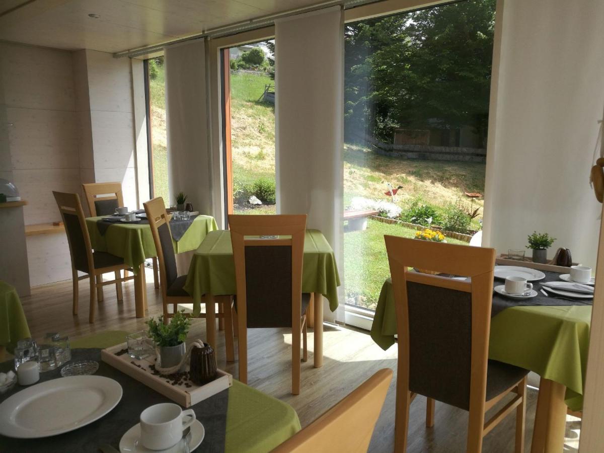 Wohlfuehlgaestehaus Eva-Maria Schaetzle Schonach im Schwarzwald Esterno foto